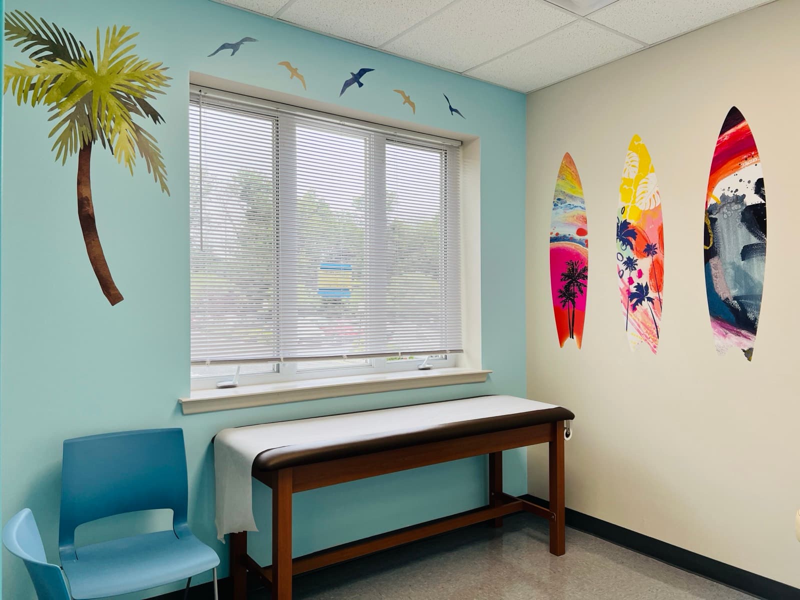 Warren exam room with beach theme